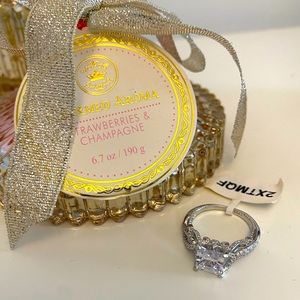 Sterling Silver Vintage Style Ring - brand new